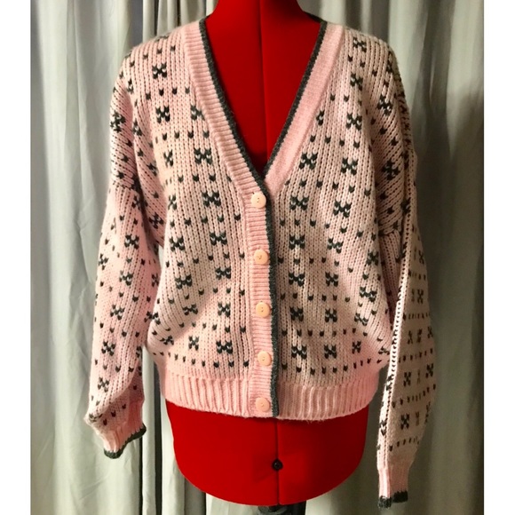 Pink sweater - Picture 2 of 6